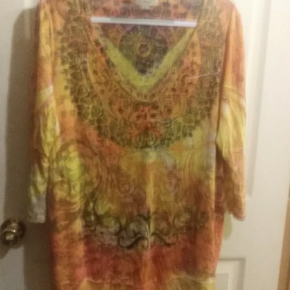 One World - New without tags- Never worn tunic